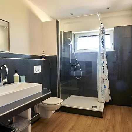 Haus Deichwelle דירה Vollerwiek