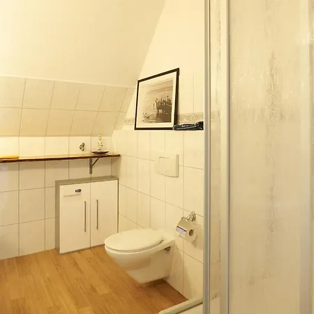 Haus Deichwelle דירה *